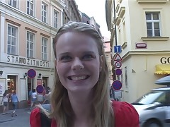 CZECH STREETS - VERONIKA BLOWS DICK FOR SPECIE